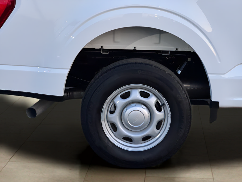 Used 2023 Ford F150 XL RWD image 36