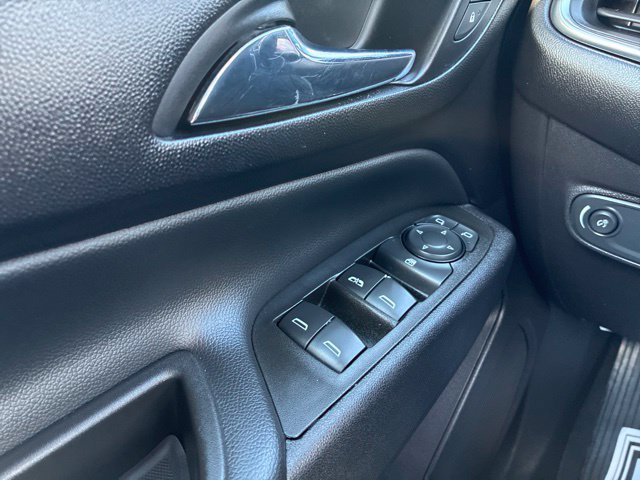Used 2021 Chevrolet Equinox LT FWD image 39