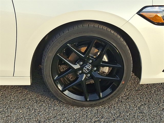 Used 2023 Honda Civic Sport image 8