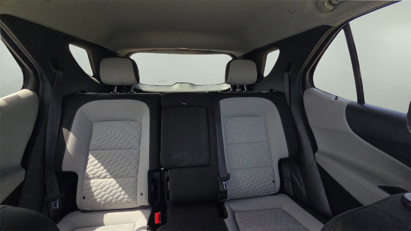 Used 2020 Chevrolet Equinox LT image 12