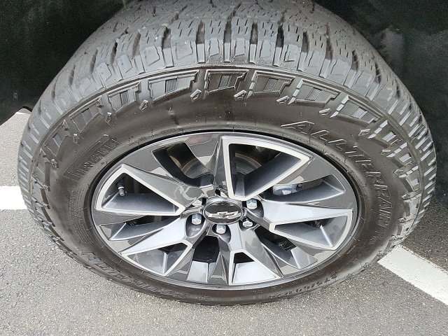 Used 2023 Chevrolet Tahoe Z71 image 12