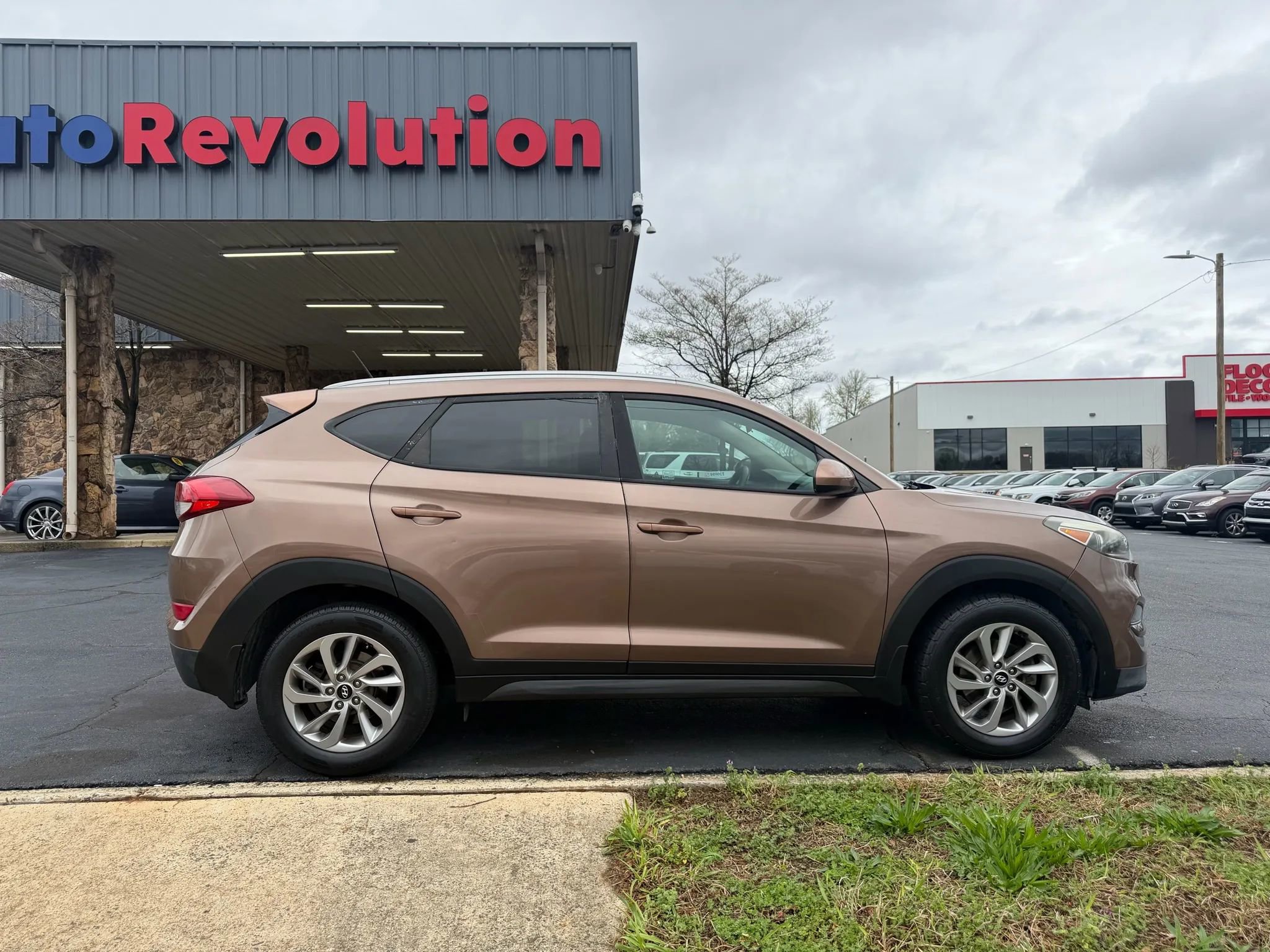 Used 2016 Hyundai Tucson SE w/ Option Group 02 image 8