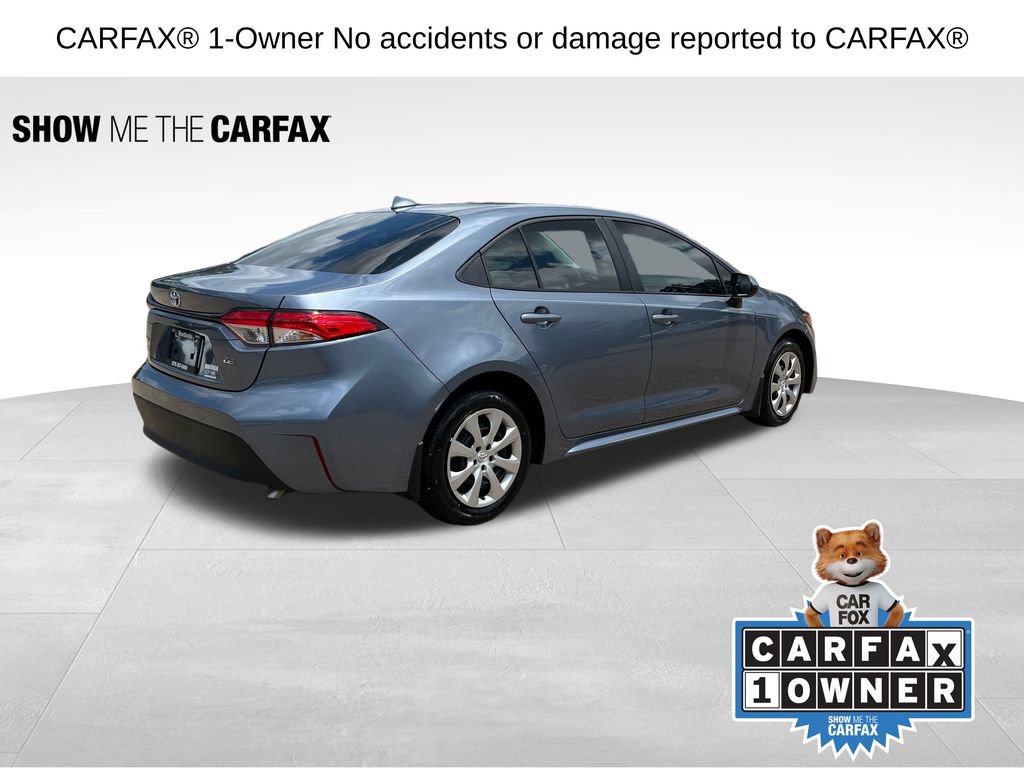 Used 2025 Toyota Corolla LE FWD image 3
