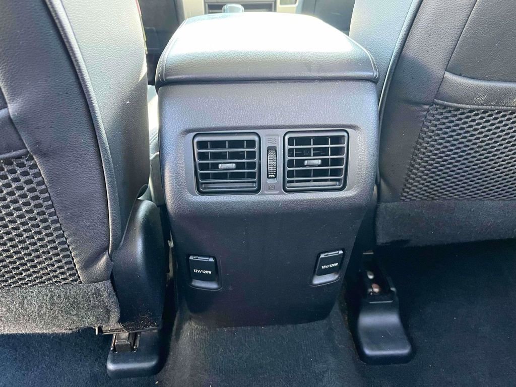 Used 2014 Toyota 4Runner SR5 Premium image 4