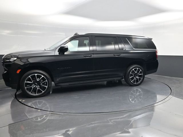Used 2024 Chevrolet Suburban RST image 6