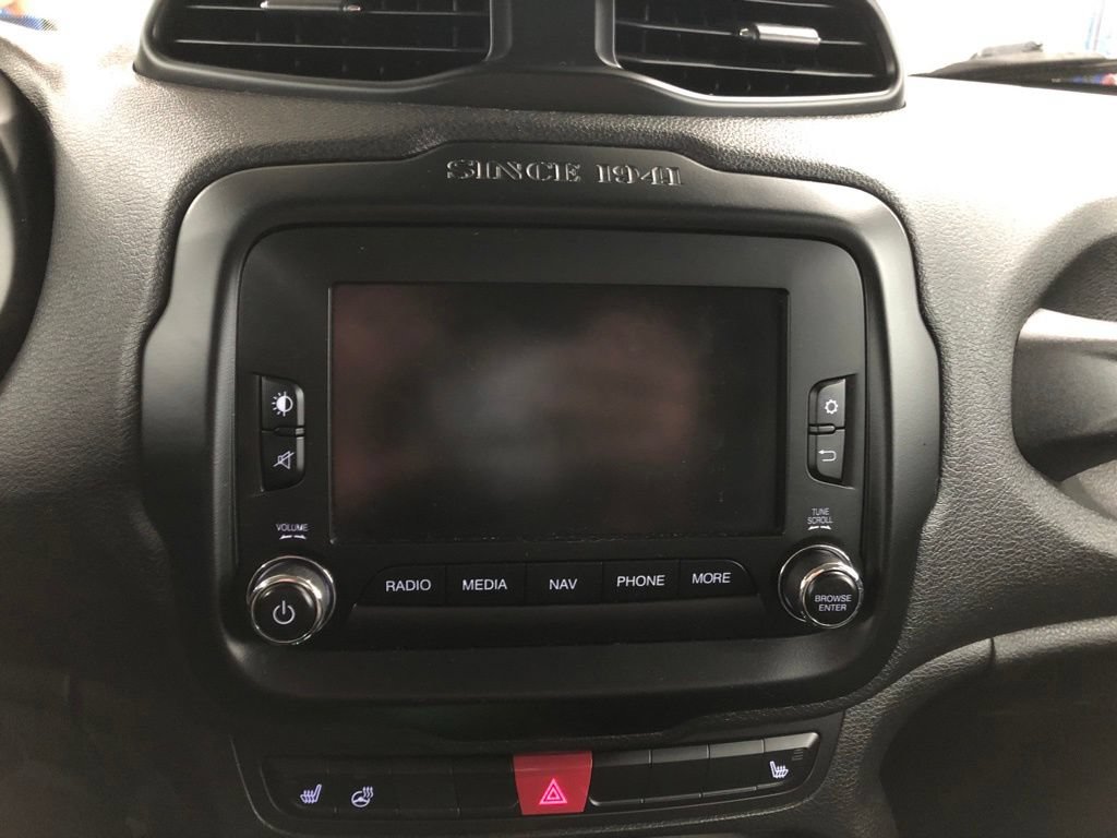 Used 2015 Jeep Renegade Limited AWD/4WD image 9