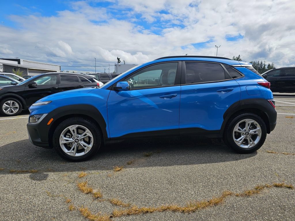 Used 2022 Hyundai Kona SEL w/ Cargo Package AWD/4WD image 4