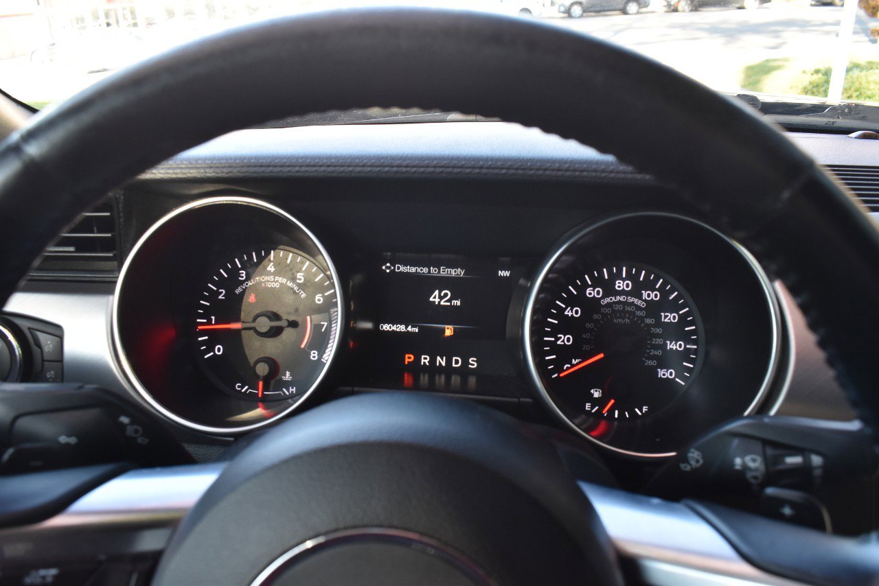 Used 2019 Ford Mustang Premium image 34