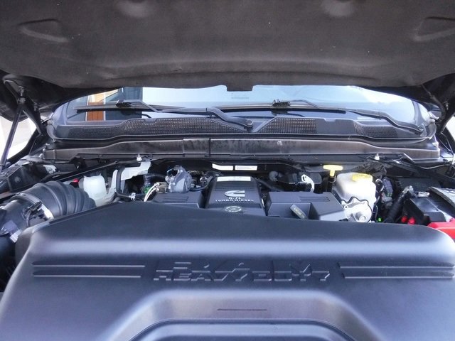 Used 2020 RAM 3500 Limited image 9