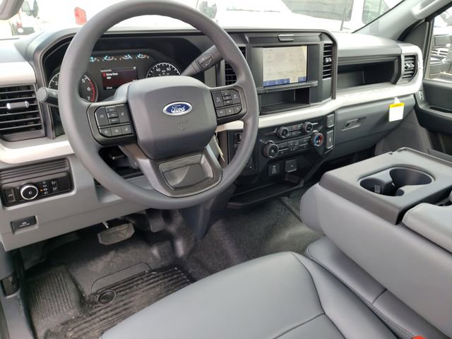 New 2026 Ford F250 XL w/ XL Chrome Package AWD/4WD image 11