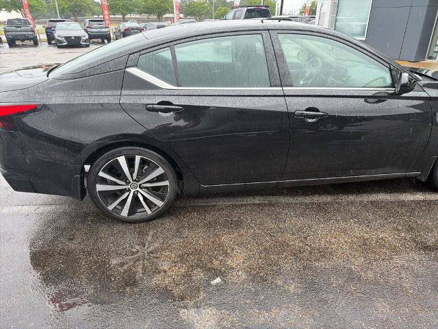 Certified 2022 Nissan Altima 2.5 SR FWD image 6