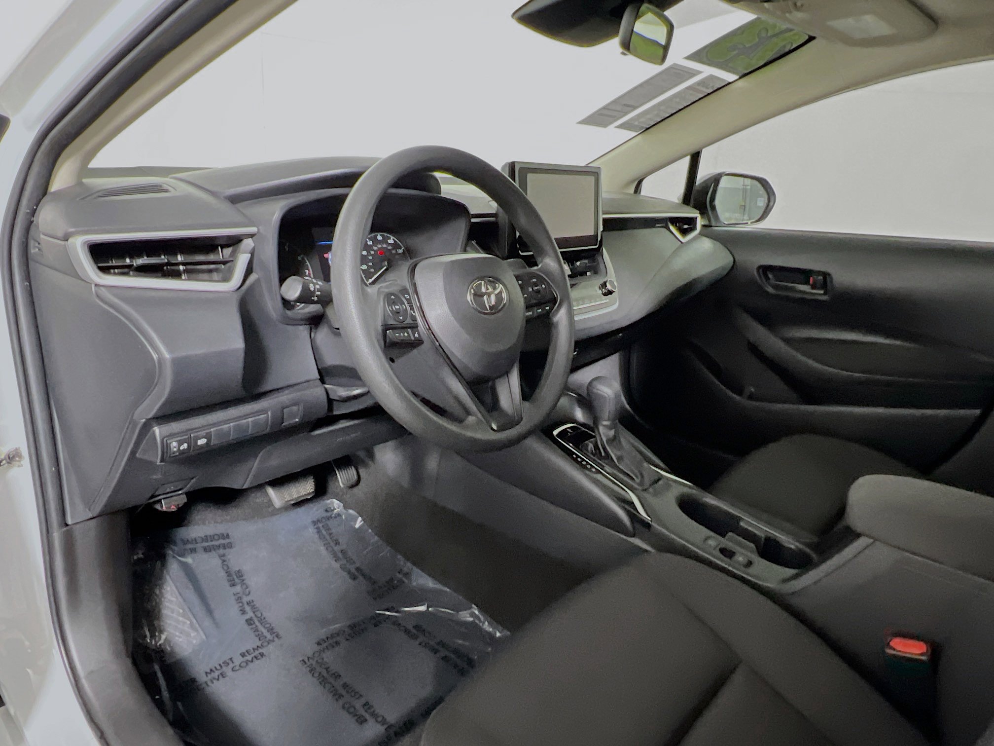 Used 2023 Toyota Corolla LE w/ LE Premium Package image 30