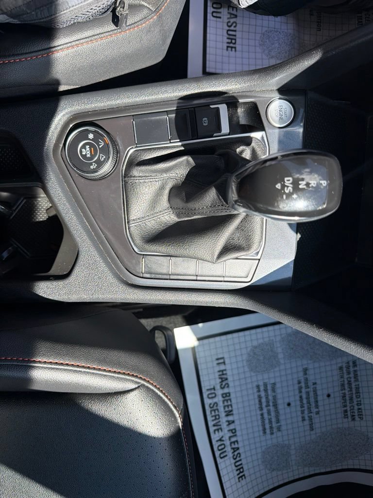 Used 2024 Volkswagen Tiguan Wolfsburg Edition AWD/4WD image 28