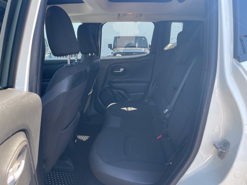 Certified 2017 Jeep Renegade Altitude AWD/4WD image 35