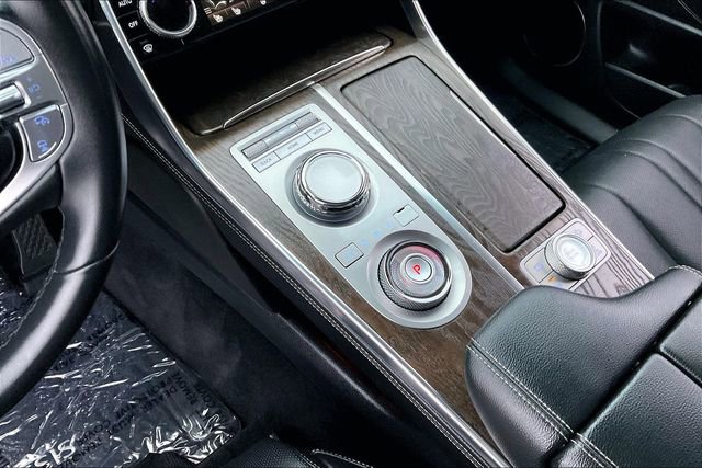Certified 2024 Genesis GV80 3.5T image 17