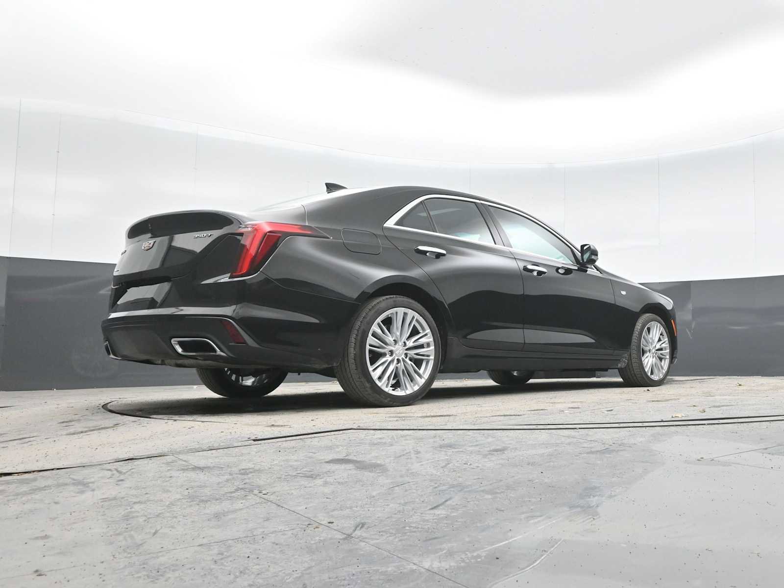 Used 2023 Cadillac CT4 Premium Luxury image 34