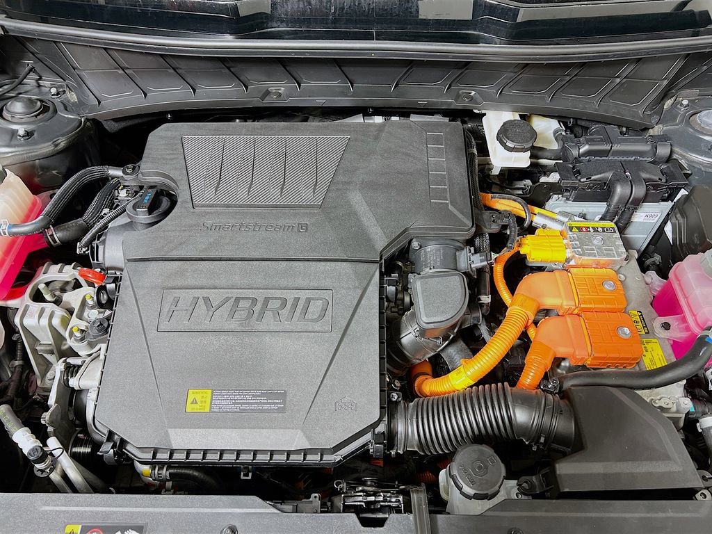 Used 2024 Kia Niro EX Touring FWD image 28