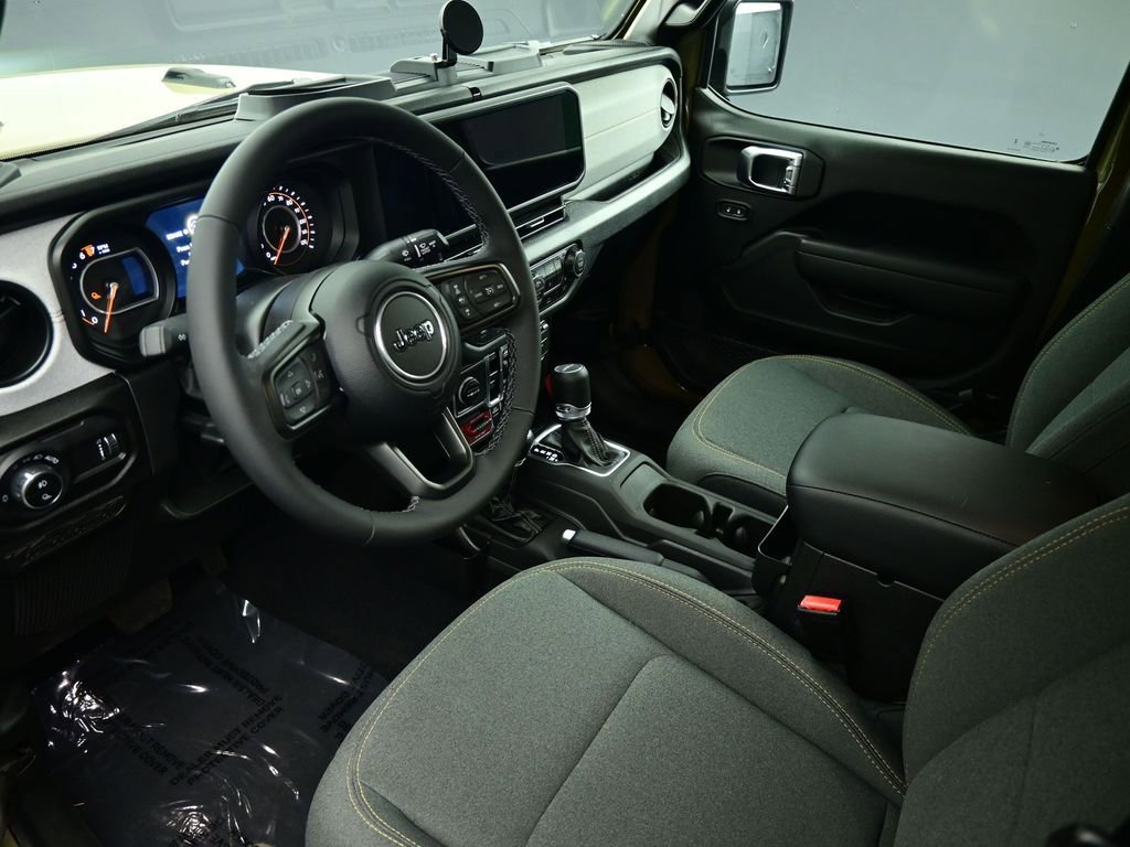 Used 2025 Jeep Gladiator Willys image 47