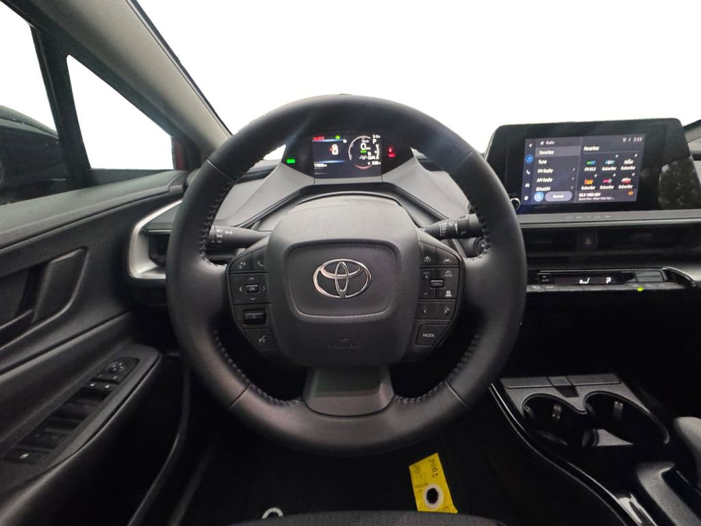 Used 2023 Toyota Prius LE image 13