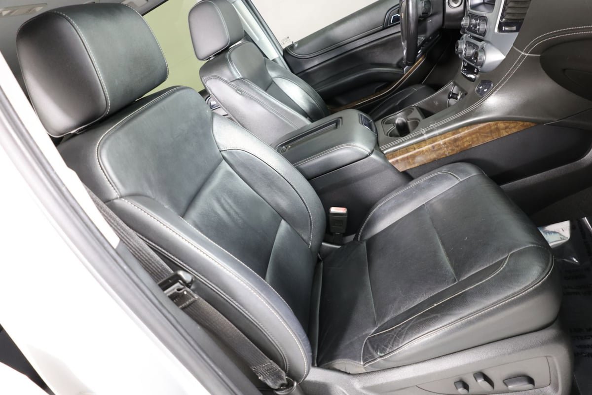 Used 2019 Chevrolet Suburban LT AWD/4WD image 30