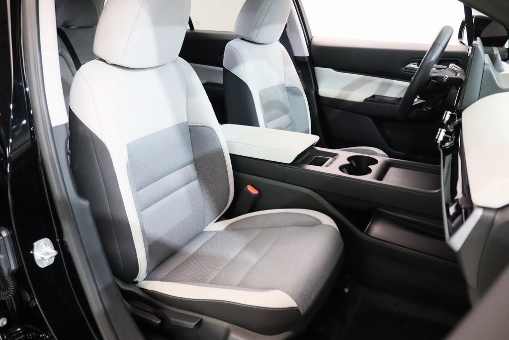 Used 2024 Honda Prologue EX image 13