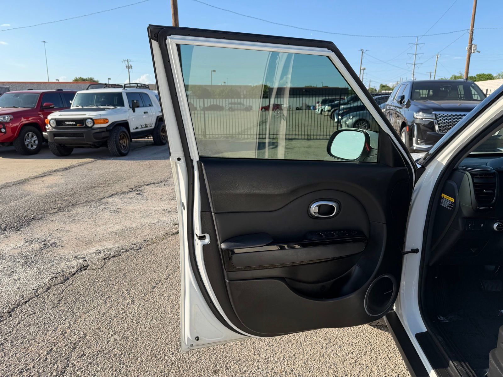 Used 2019 Kia Soul + w/ Audio Package image 21