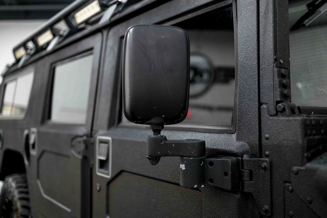 Used 1999 HUMMER H1 4-Door Wagon AWD/4WD image 18
