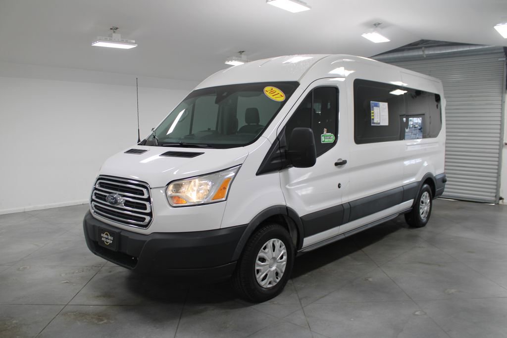 Used 2017 Ford Transit 350 XLT image 4