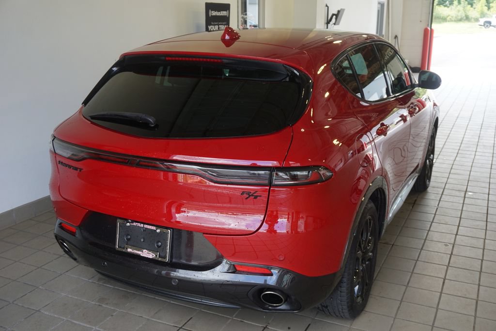 Used 2024 Dodge Hornet R/T Plus w/ R/T Blacktop Package AWD/4WD image 17