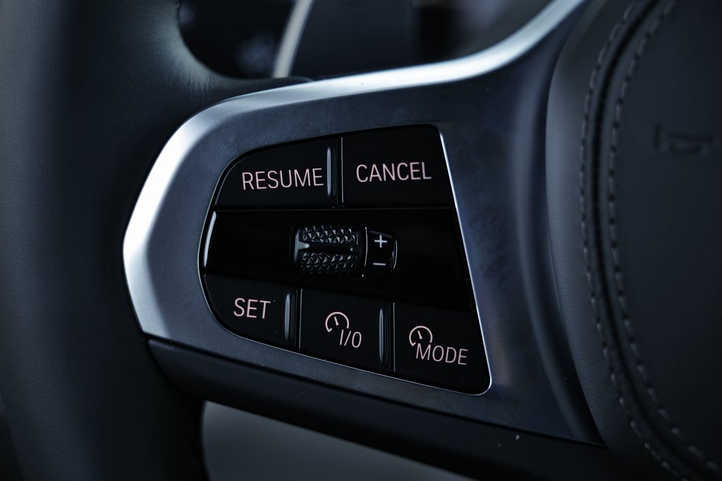 New 2026 BMW X5 xDrive50e w/ Executive Package image 34