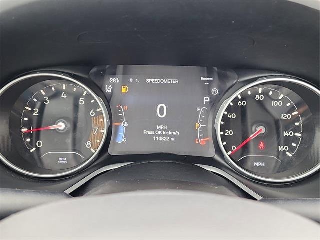 Used 2018 Jeep Compass Limited image 30