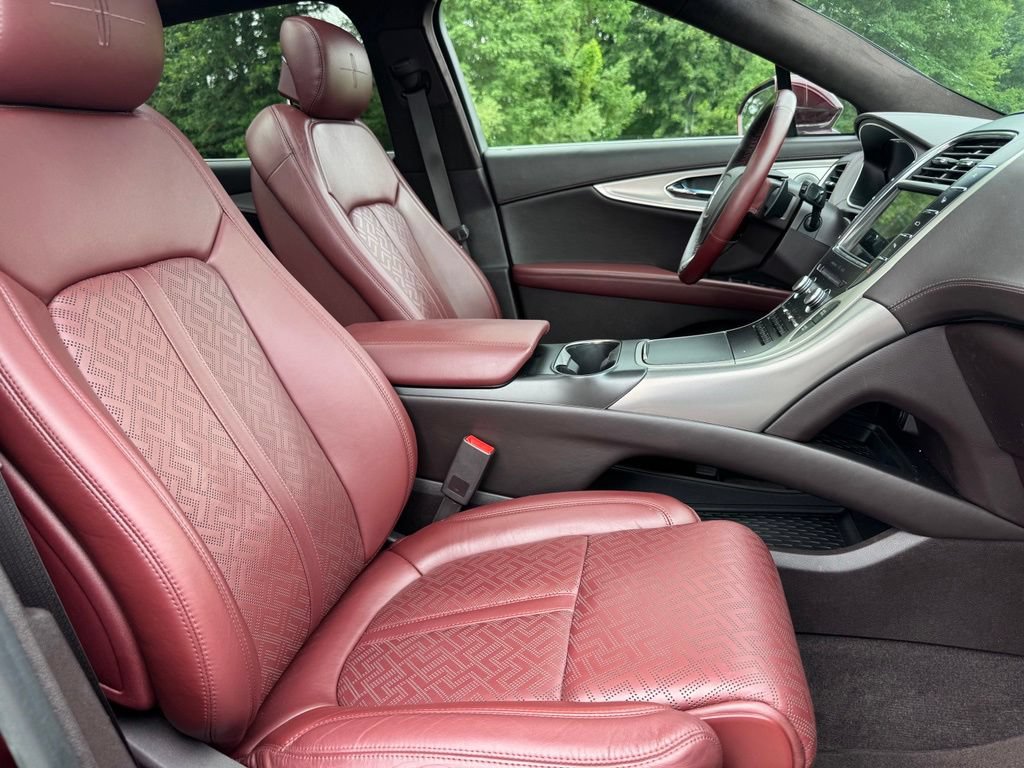 Used 2019 Lincoln Nautilus Black Label AWD/4WD image 18