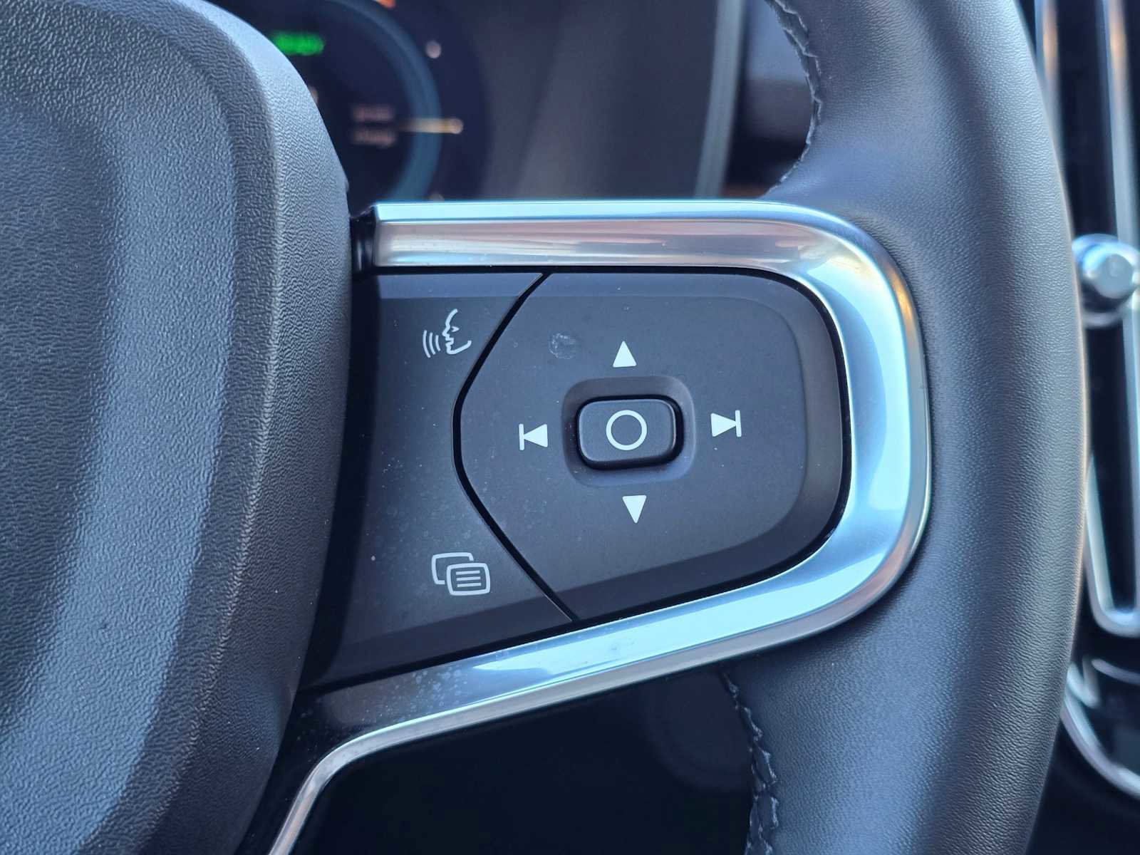 Certified 2023 Volvo C40 P8 Recharge Ultimate image 29