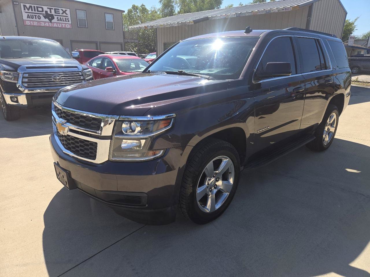 Used 2015 Chevrolet Tahoe LT RWD image 3