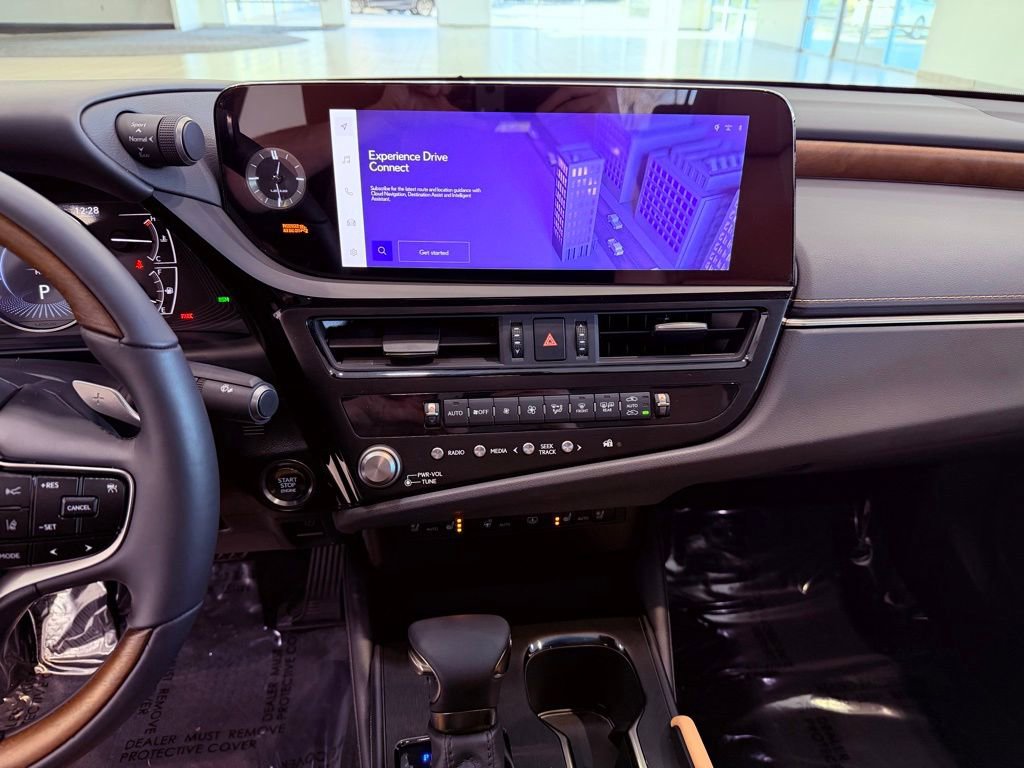 Certified 2024 Lexus ES 350 Ultra Luxury image 26