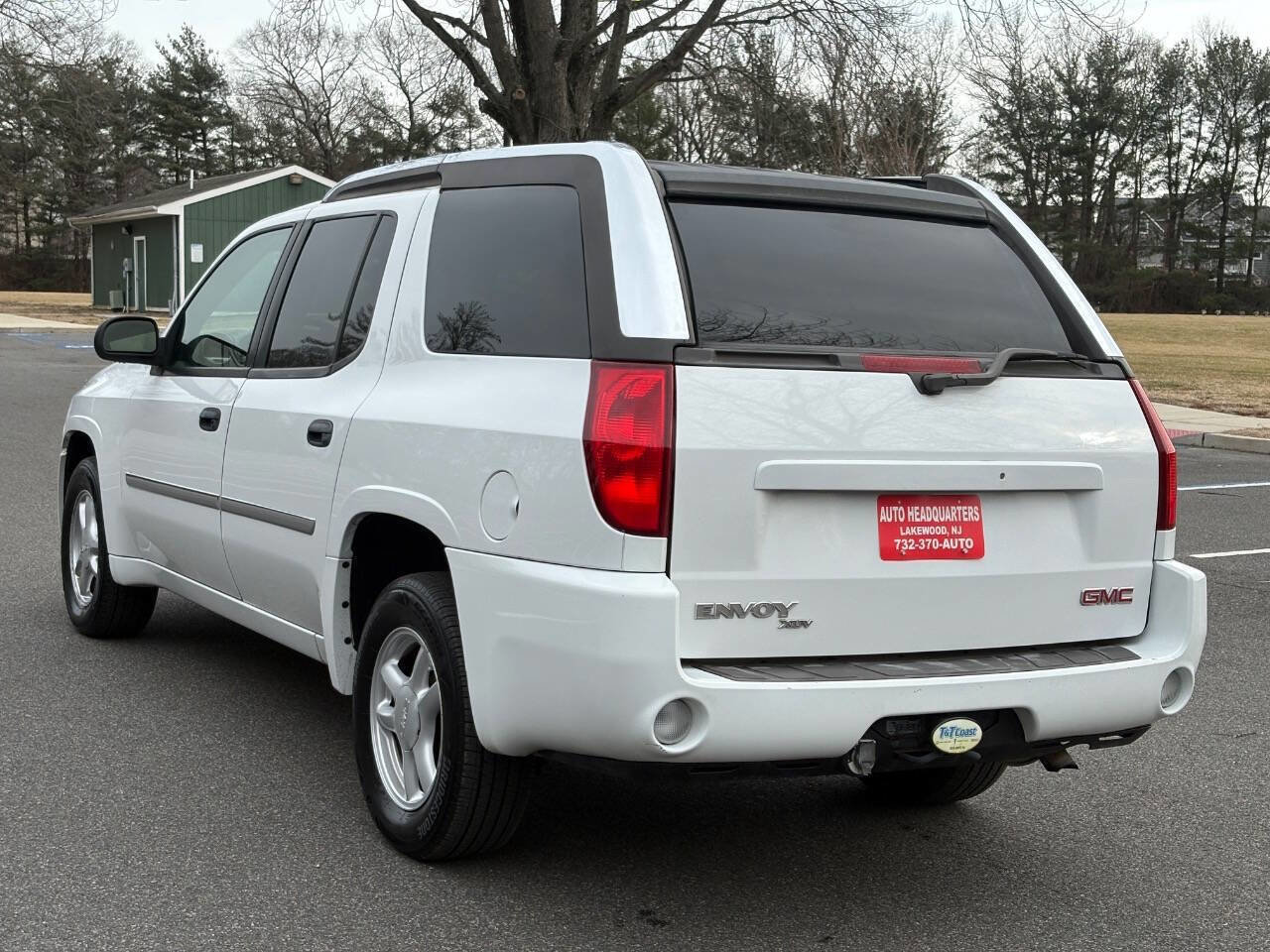 Used 2005 GMC Envoy XUV SLE AWD/4WD image 9