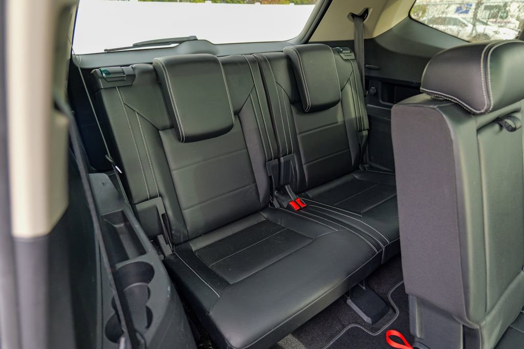 Used 2022 Volkswagen Atlas SE image 35