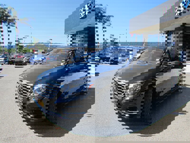 Used 2014 Mercedes-Benz S 550 Sedan w/ Sport Package Plus One image 2