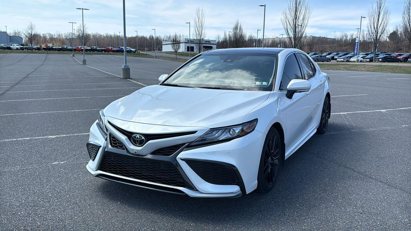 Used 2023 Toyota Camry XSE w/ Navigation Package FWD image 12