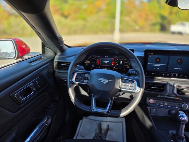 Used 2024 Ford Mustang Coupe image 19