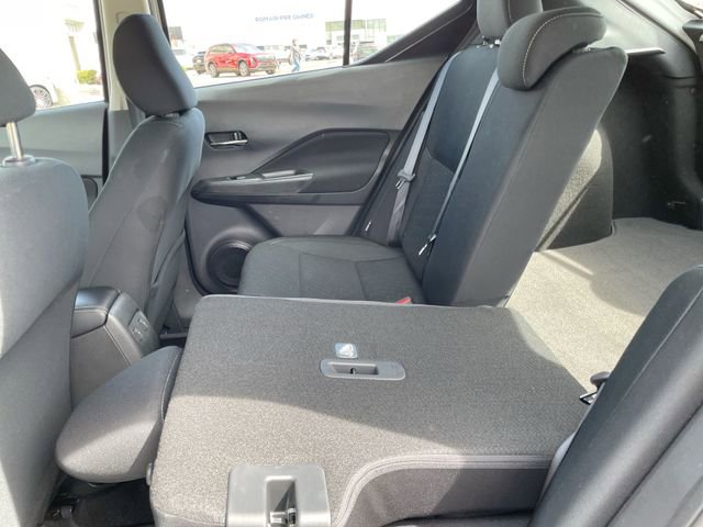 Used 2024 Nissan Kicks SV FWD image 13