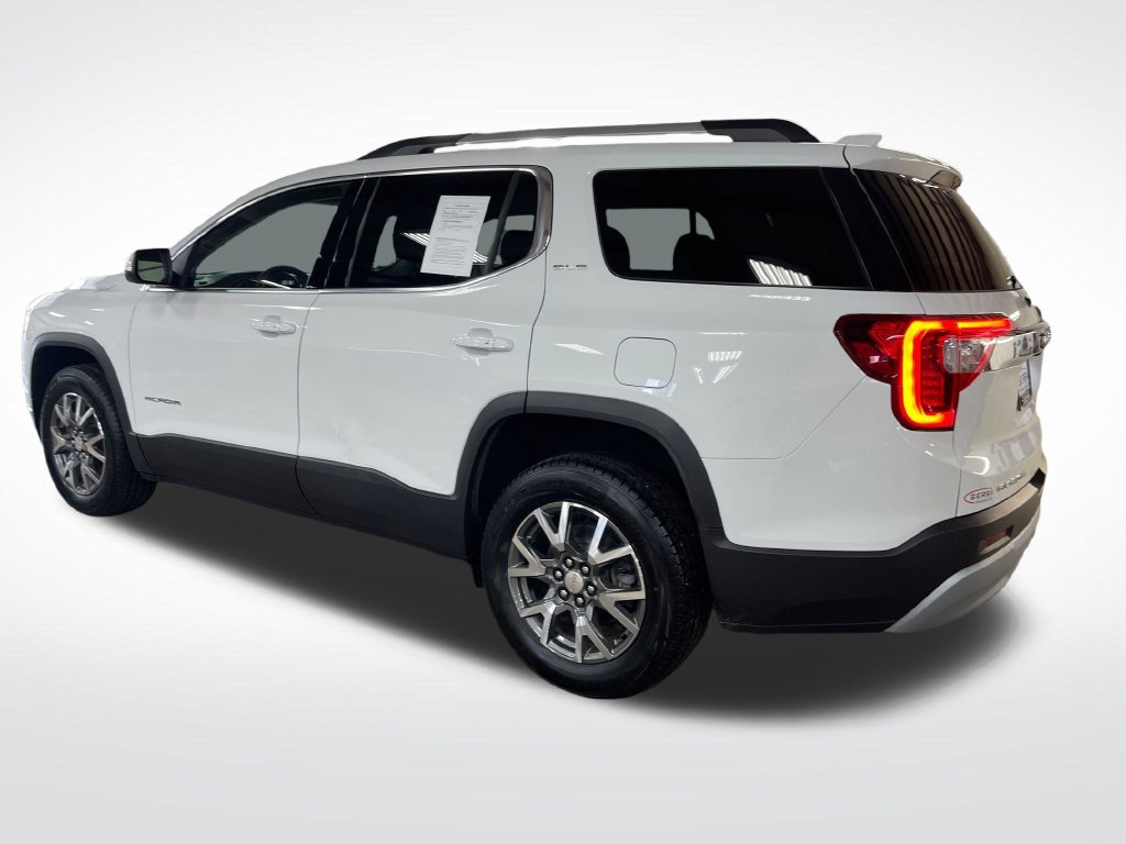 Used 2021 GMC Acadia SLE w/ Driver Convenience Package FWD image 3