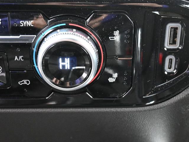 Used 2025 GMC Sierra 1500 Elevation w/ Preferred Package image 33