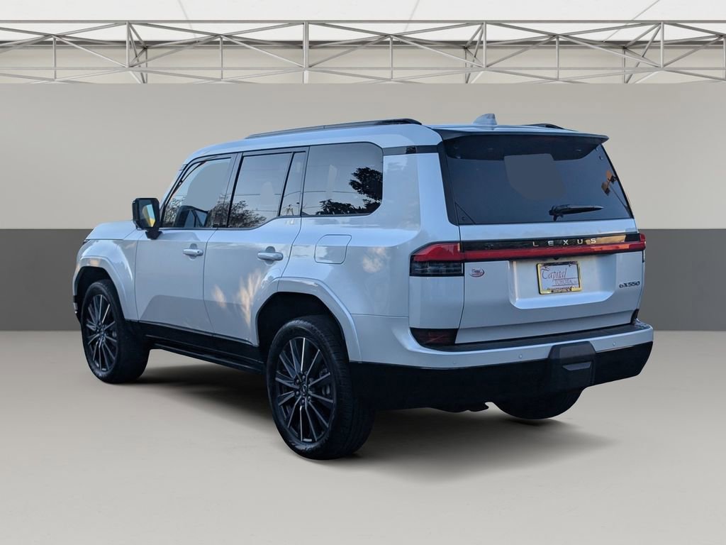 Used 2024 Lexus GX 550 w/ Accessory Package (2T) image 5
