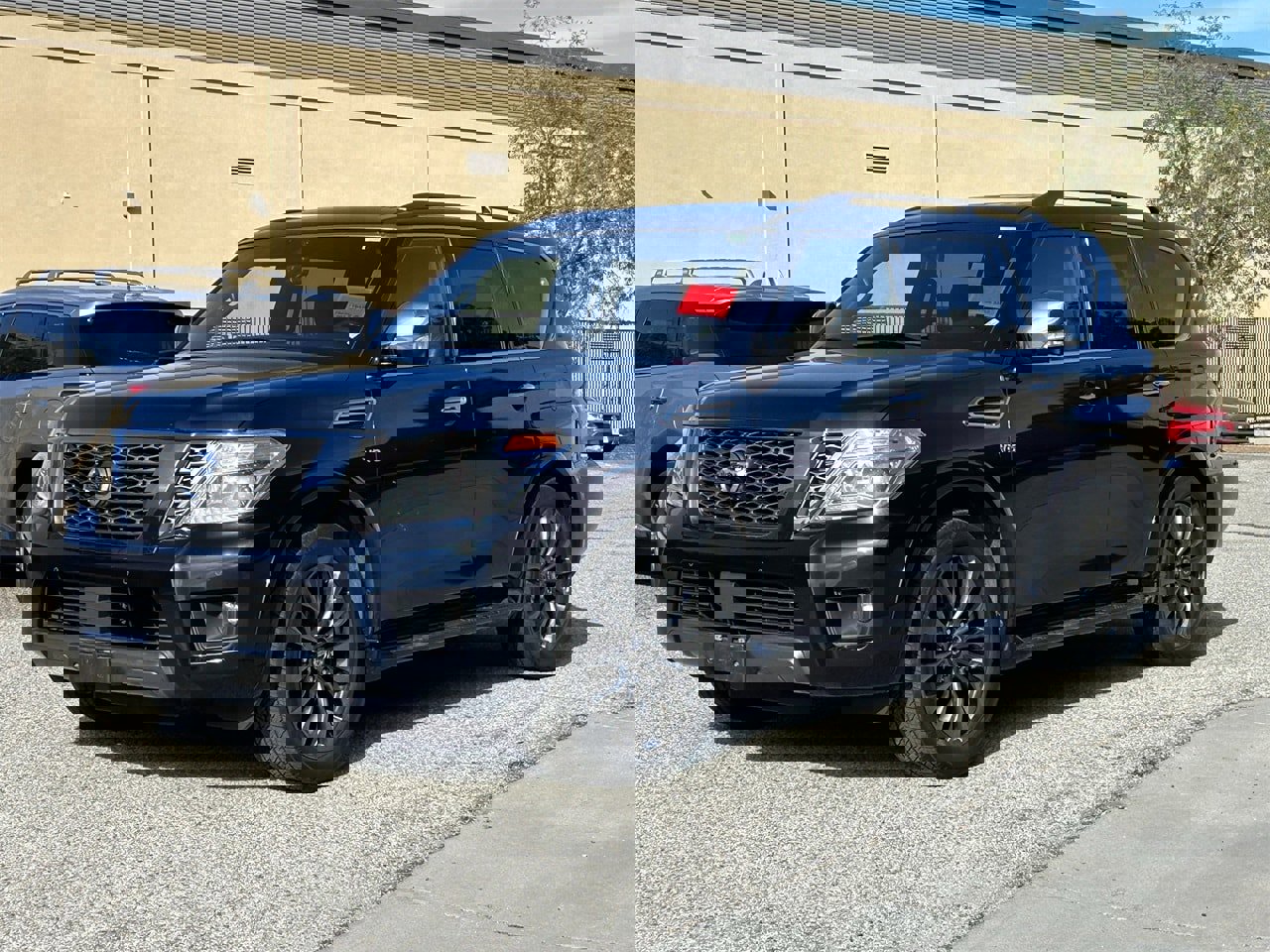 Used 2020 Nissan Armada Platinum w/ Platinum Reserve Package image 2