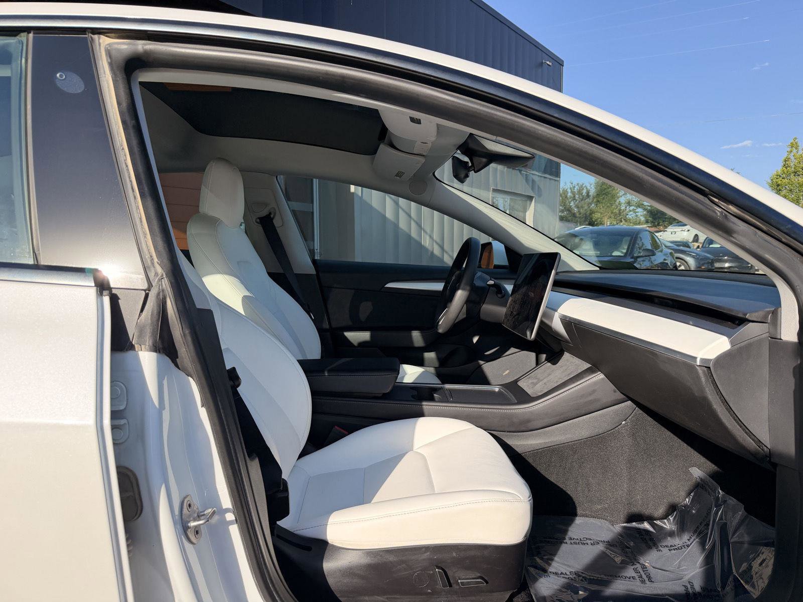 Used 2021 Tesla Model 3 Standard Range Plus RWD image 24