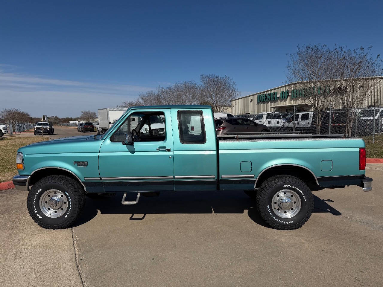 Used 1997 Ford F250 XLT AWD/4WD image 4