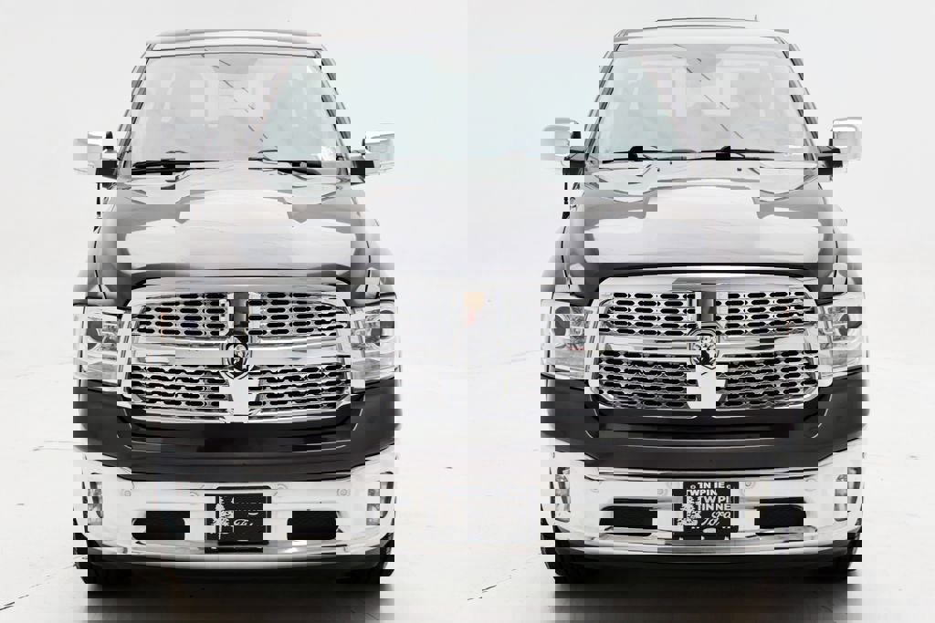 Used 2018 RAM 1500 Laramie w/ Convenience Group image 5