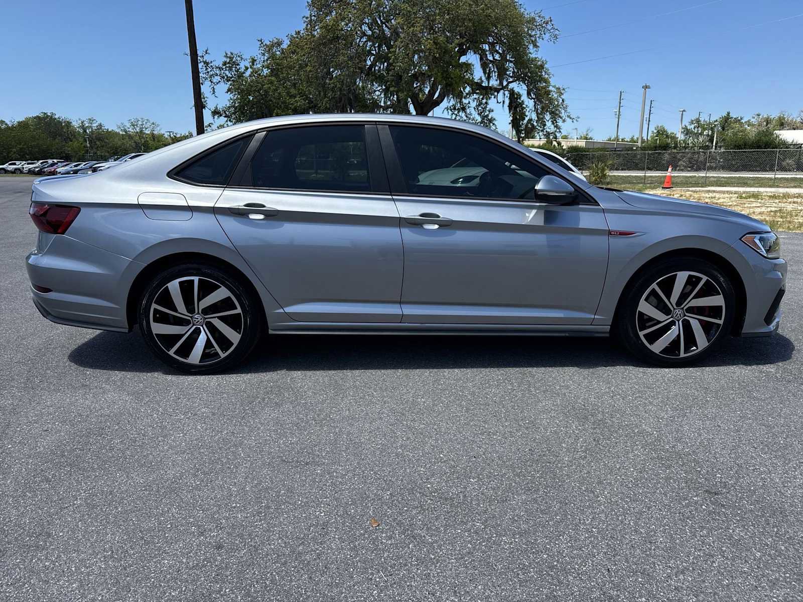 Used 2020 Volkswagen Jetta GLI image 7