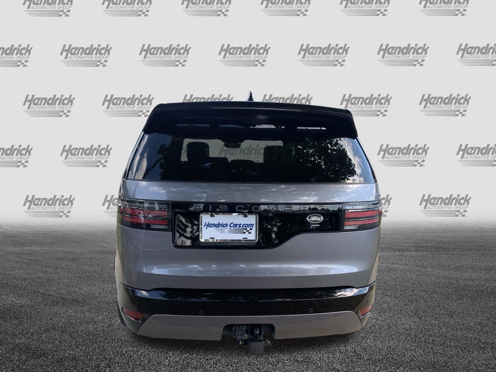 Used 2022 Land Rover Discovery HSE R-Dynamic AWD/4WD image 9